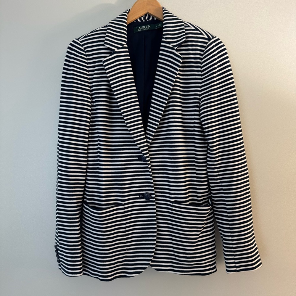 Ralph Lauren Navy and White Stripped Blazer Size Medium - Picture 7 of 7